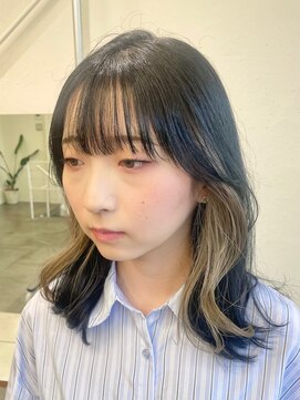 ユキ 八事(yukii) イヤリングカラー/ホワイトベージュ/インナーカラー/ブリーチ