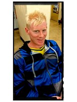 ヘアサロンセンス フレシュな若者風