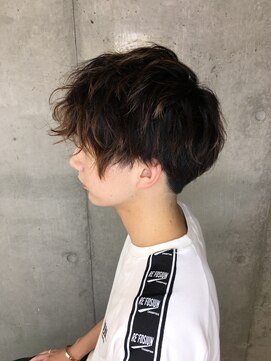 ゼンコー アオヤマ(ZENKO Aoyama) 横顔が素敵に決まるツイストパーママッシュ[表参道/青山]