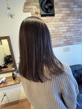 エムドットヘアーサロン(M. hair salon) アッシュグレイ