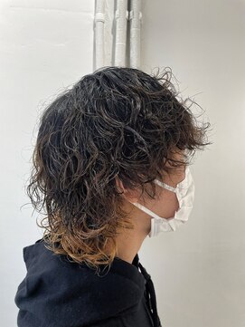 ミュー(Mu) ウルフヘア波巻きスパイラル