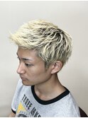 白金ショート　パンク風　ブリーチ