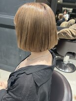 グロー(glow)&nbsp;ブリーチで作るベージュカラー