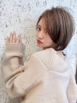 美容室 ウィズ 鎌ヶ谷店(Wiz) 大人かわいいアッシュベージュ前下がりボブ