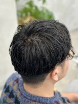 レヴィア(REVIA)&nbsp;メンズカットニュアンスパーマスタイル刈り上げツーブロック