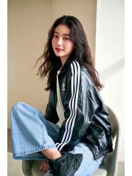 コートフィールエー(CO_T feel.a) 【本町】凛とした都会的ストリート抜け感ウェーブ×暗髪艶カラー