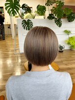 ヘアーブランドジン ティアラ(HAIR BRAND Jin Tiara)&nbsp;Tiara松山　#ミルクティーベージュ　#ハイトーン　#ショート