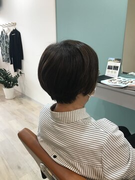 リュタン(LUTIN) LUTIN上品な大人ショートヘア