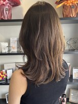 カンナ(CANNA)&nbsp;ウルフベースのレイヤーと、カラーエステでもっとツヤ髪へ☆