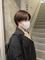 アイリー 名古屋(A/LEE)&nbsp;大人ショート／ベージュ