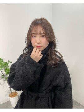 ディッシィ 立川(D'ICI) 《SAYAKA》柔らかブラウンベージュ×ハイライトカラー