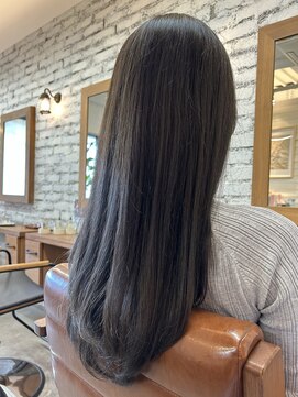 ヘアスタジオ クランプ(Hair studio CLAMP) グレージュカラー《 mai 》