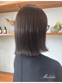 外ハネ×オリーブカラー