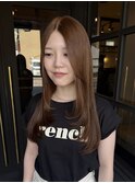 レイヤーカット〇透明感ベージュカラー