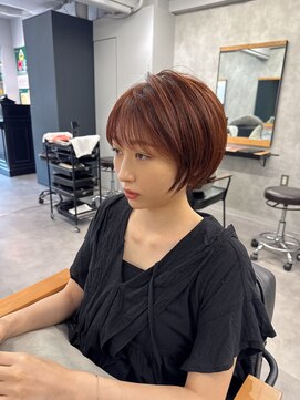 クラン 岡本(Chlan) 秋色コーラルオレンジ× コンパクトショート