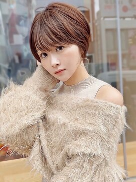 アイドットプラスフェリシア 表参道(i.+FERiCIA.) 20代/30代/ニュアンスカラー/小顔/前髪カット/ショート/表参道