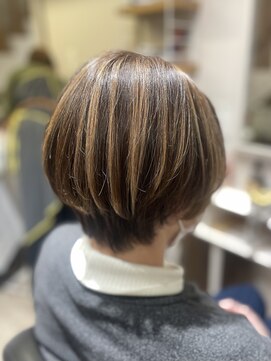 ［-tre-］ハイライトベージュ