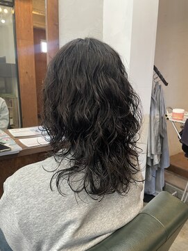 ヘアメイク デザート(HAIR MAKE DESART) 高盛　優芽香【ミディアムレイヤー×カーリーパーマ】