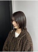 レイヤーカットと透明感ワンカラー