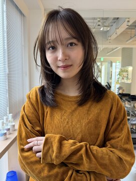 ヒュエ 表参道(Hue) レイヤーカット/ミディアム