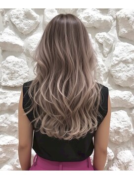 モアナ バイ ヘッドライト 長野駅前店(Moana by HEADLIGHT) Moana長野駅前#韓国風レイヤー#くびれレイヤー#ハイライト