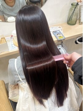 エイチ(H) レイヤーボブヘアカラーバレイヤージュ50代くるみちゃんヘア