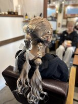 アイノベル(‘Inovel’)&nbsp;あみ下ろしゆるふわヘアセット
