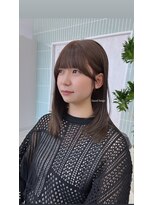 デイ(day)&nbsp;ミディアムレイヤーカット