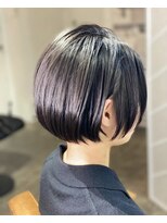 ツムグ 代官山店(TUMUGU)&nbsp;大人可愛いマッシュボブ白髪ぼかし脱白髪染めアースカ