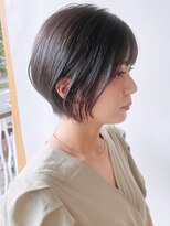 【morio 原宿】黒髪大人可愛いショート　耳かけ