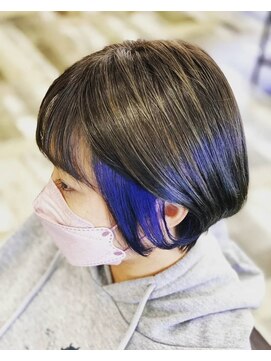 ヘアーサロン ブルーム(bloom) インナーカラー ネイビー