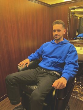 ヒロギンザ 御徒町店(HIRO GINZA) スキンフェードオールバックスタイル