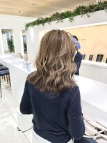 ステアケース 武蔵小杉店(stair:case)&nbsp;大人ハイライト白髪ぼかし武蔵小杉20代30代40代髪型