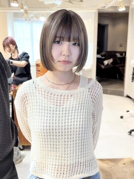 テトラ バイ ネオリーブ 横浜西口店(tetra by neolive) ボブ　デザインカラー　ベージュブラウン　横浜