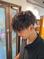 コワファーストナガサキシャンプーボーイ(COIFF1RST NAGASAKI SHAMPOO BOY)&nbsp;軽めマッシュ×縦落ちスパイラル
