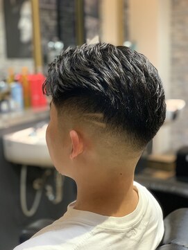バーバーブロス(BAR BER bro's) ナチュラルオールバック
