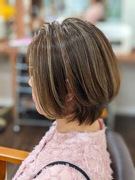 シーズンプラス(SEASON PLUS) 大人ショートボブ丸みショートカットマッシュショート前髪あり