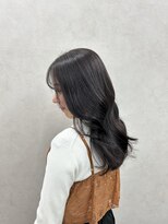 クム 横浜(qumu)&nbsp;【qumu MARIKO】レイヤーカット×透明感カラー