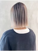 ボブミディアムホワイトグレージュショート_ba318241