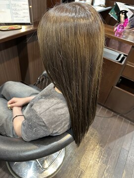 髪の美院 シャルマン ビューティー クリニック(Charmant Beauty Clinic) ナチュラルブラウン