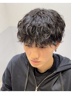 エレノア 枚方(Eleanor) 波巻きスパイラルパーマ◎吉田