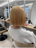 ぱつっとボブ　切りっぱなしボブ