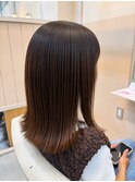 大人かわいい外ハネミディ