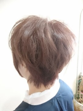 キュアスペース(CURE SPACE) 束感ショートカット