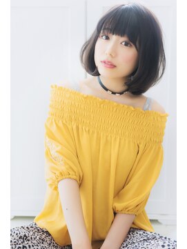 リル 8F 銀座(Rire) 【Rire-リル銀座-】王道シルエット切りっぱなしボブ