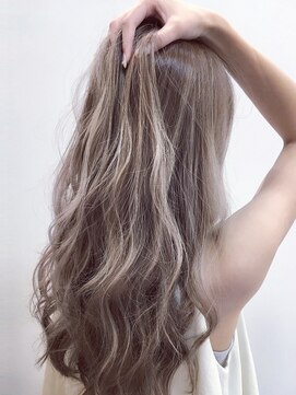 ビューティ スタジオ モッズ トウキョウ(beauty studio M.O.D TOKYO) M.O.D【モッズ】無造作スタイルパープルグレージュ&ハイライト