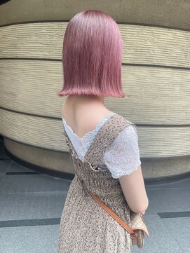 ジェム(GEM) 切りっぱなしボブ/ペールピンク/ブリーチカラー