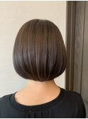 襟足スッキリショートボブ
