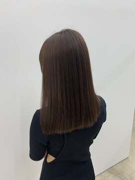 ビーヒアナウ N゜03 金沢駅西店(BE HERE NOW) 【greige color/ブリーチなしカラー/トリートメント】