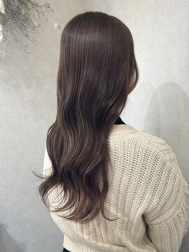 アプローズ(applause.) 春に向けて明るめベージュカラー